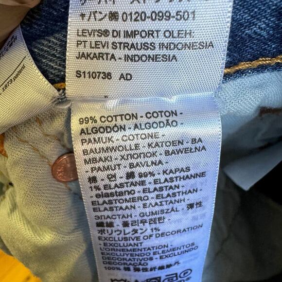 Classic LEVI'S 501 '93 Medium Wash Jeans - Picture 7 of 7